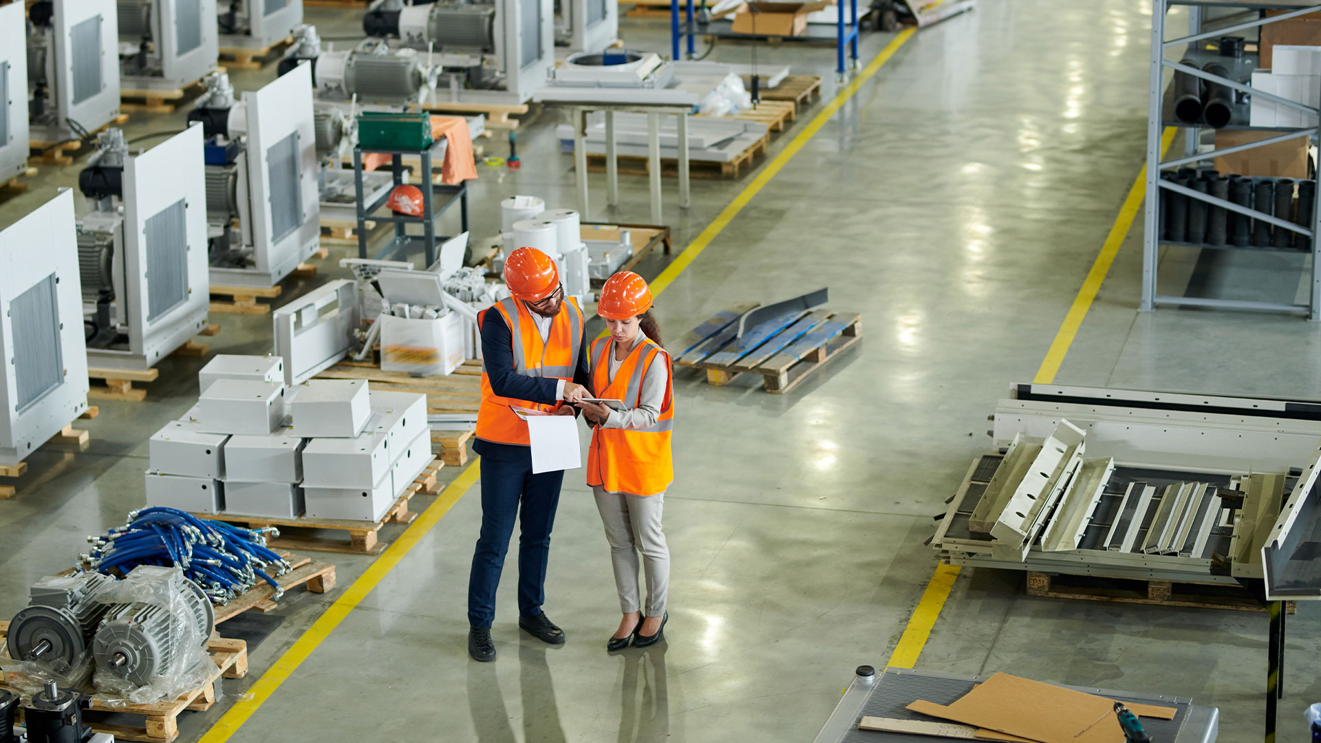 Sua fábrica precisa mesmo de mais investimento… ou de melhor uso da capacidade que já existe?